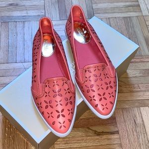 NEW IN BOX Michael Kors Olive Slip On Leather